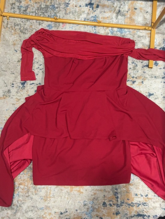 SHEIN Dresses & Skirts - SHEIN Curve Red Plus Size Top 1XL